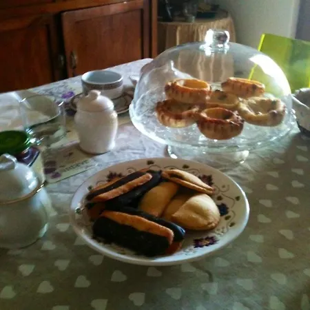 招待所 Velalatina *