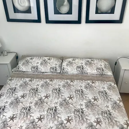 Guest house Velalatina